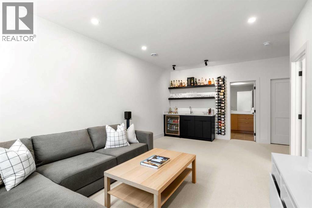 2853 14 Avenue SW - 38