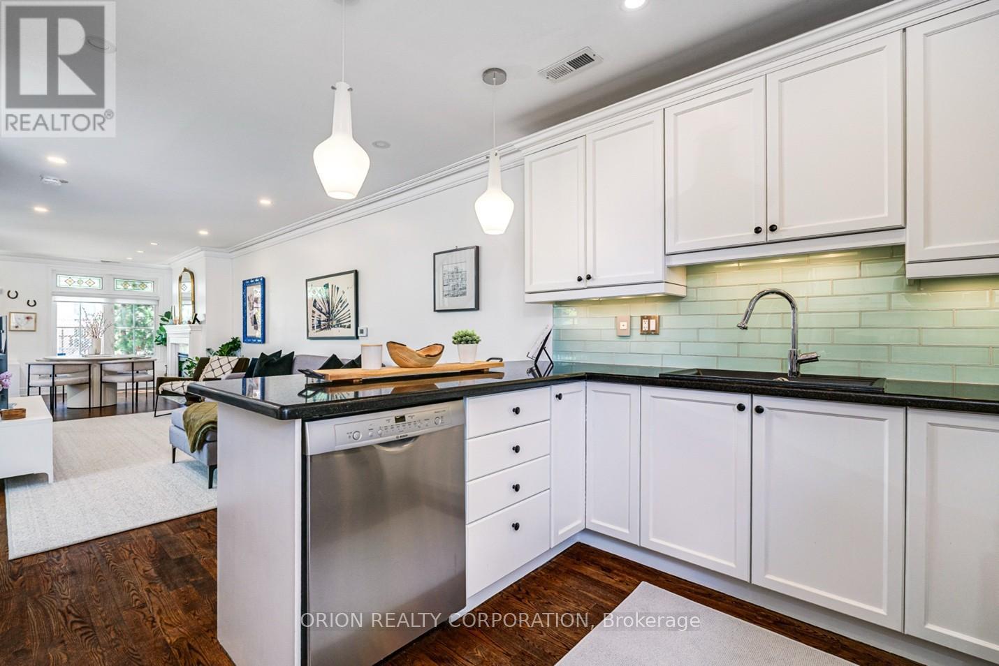 6 ST RAYMOND HEIGHTS - 10
