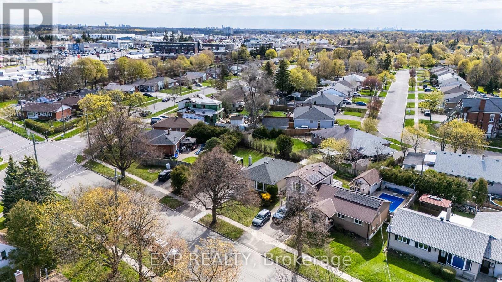 15 REXWAY DRIVE - 47
