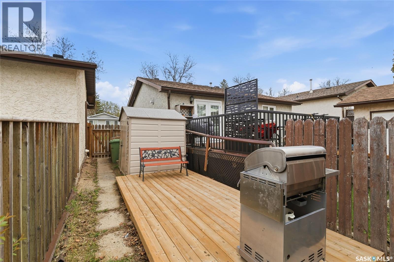 782 Hayworth CRESCENT N - 36