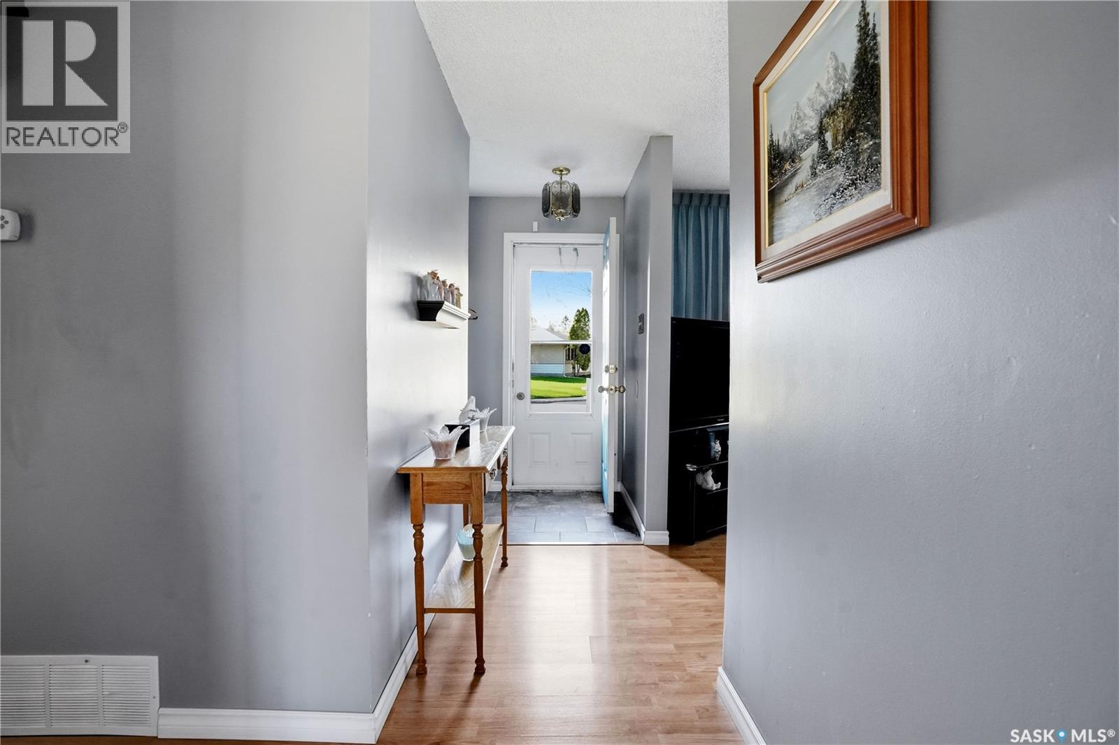 35 MCINNIS CRESCENT - 9