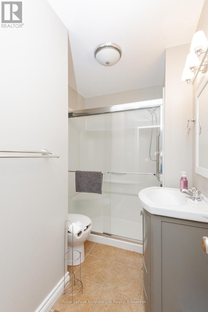 581 BANNER AVENUE - 11