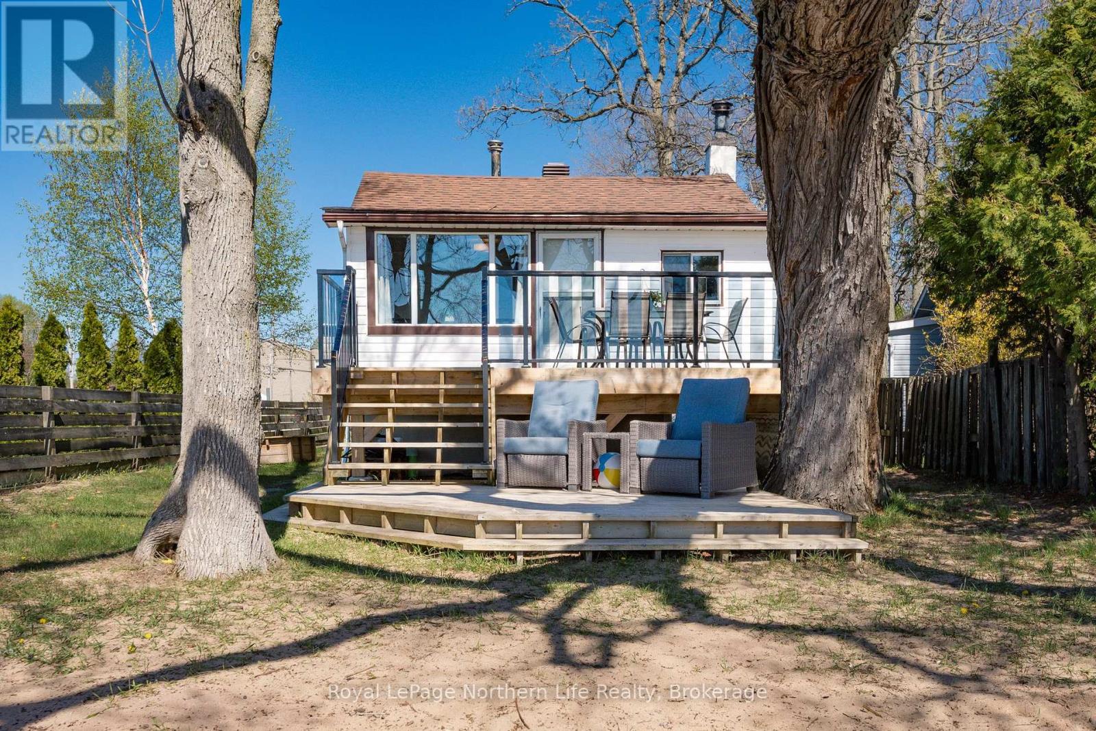 581 BANNER AVENUE - 17