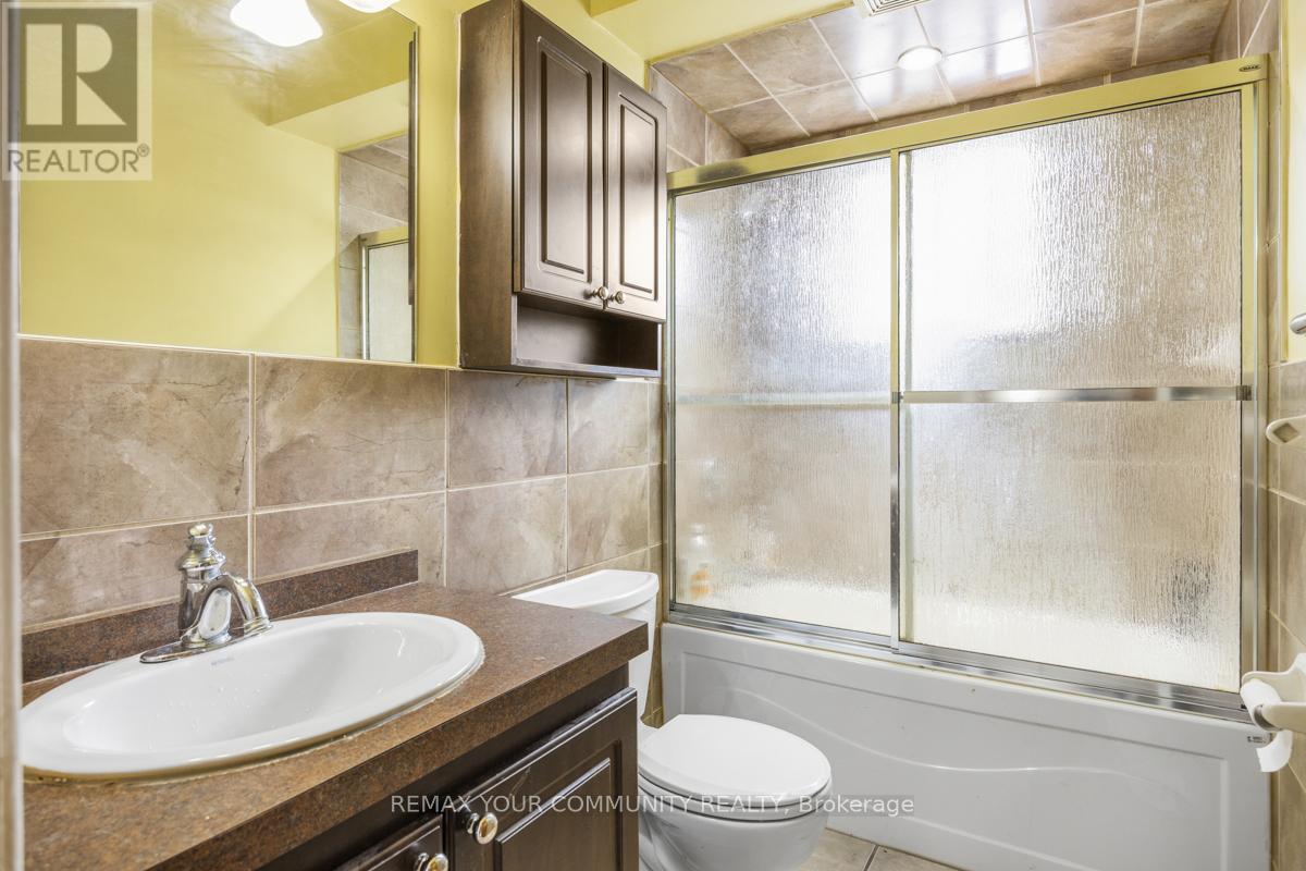 3 SHOREVIEW DRIVE - 19