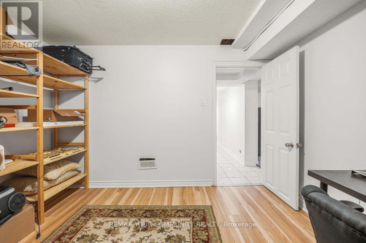 3 SHOREVIEW DRIVE - 27