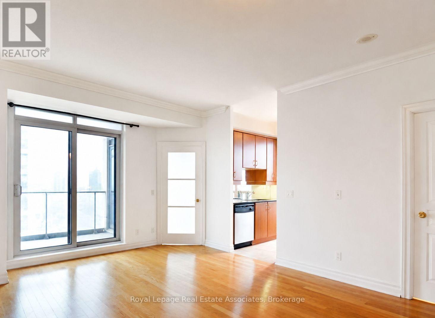 #1514 2083 LAKE SHORE BOULEVARD W - 14