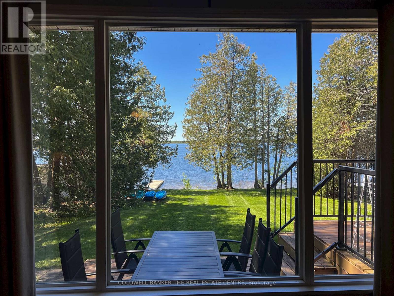 46 IRIS DRIVE - 22