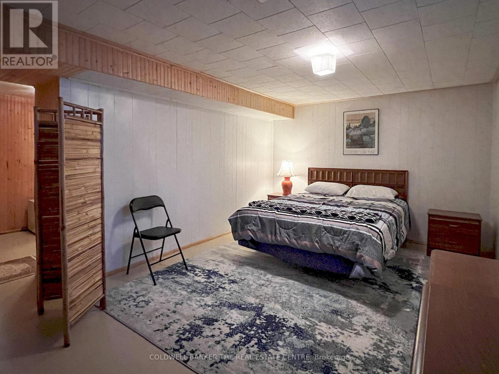 46 IRIS DRIVE - 45
