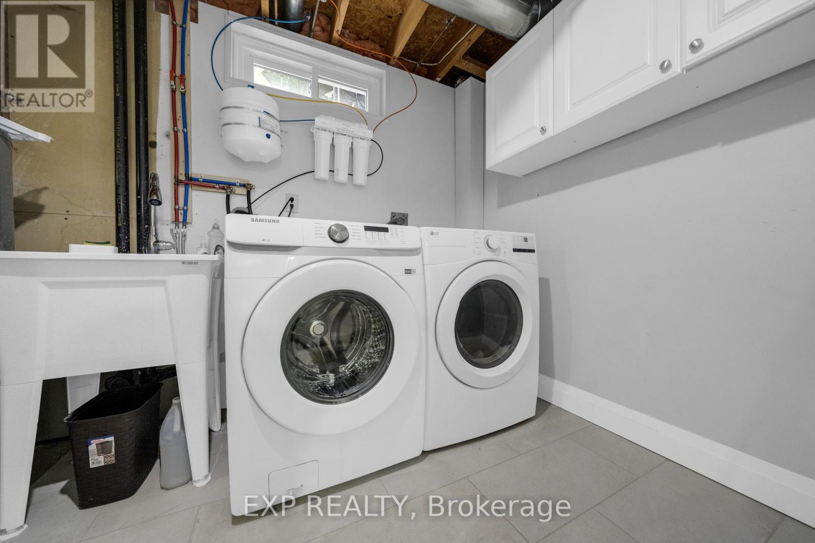 26 PEACHTREE CRESCENT - 34
