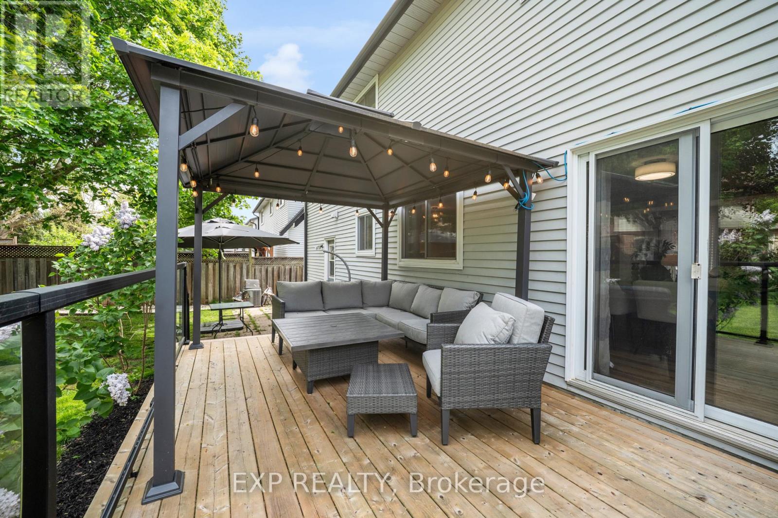 26 PEACHTREE CRESCENT - 39