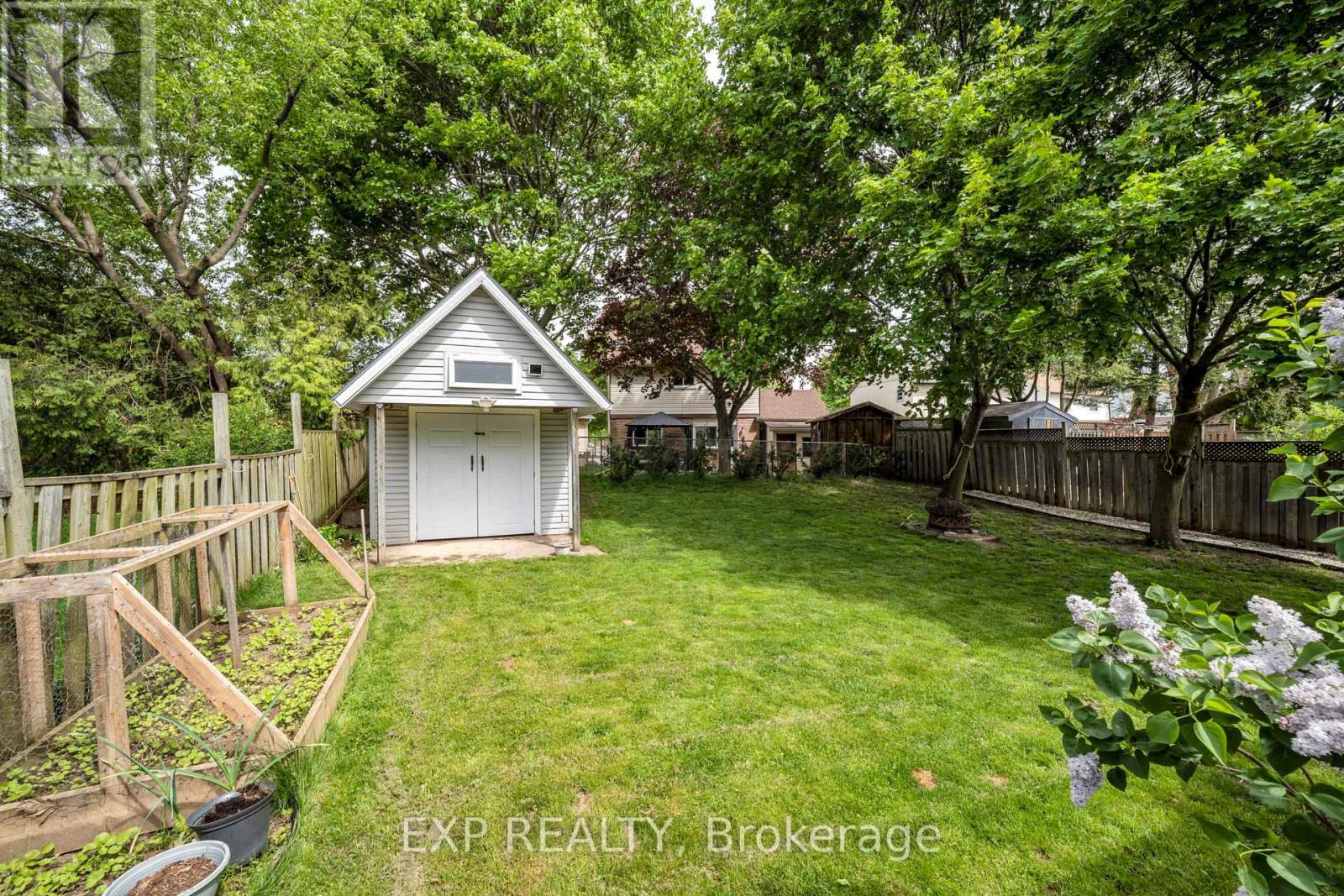 26 PEACHTREE CRESCENT - 41