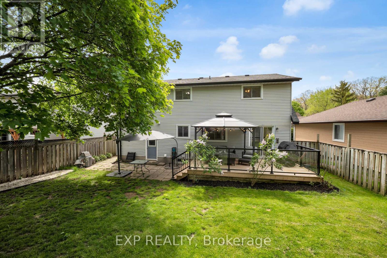 26 PEACHTREE CRESCENT - 44