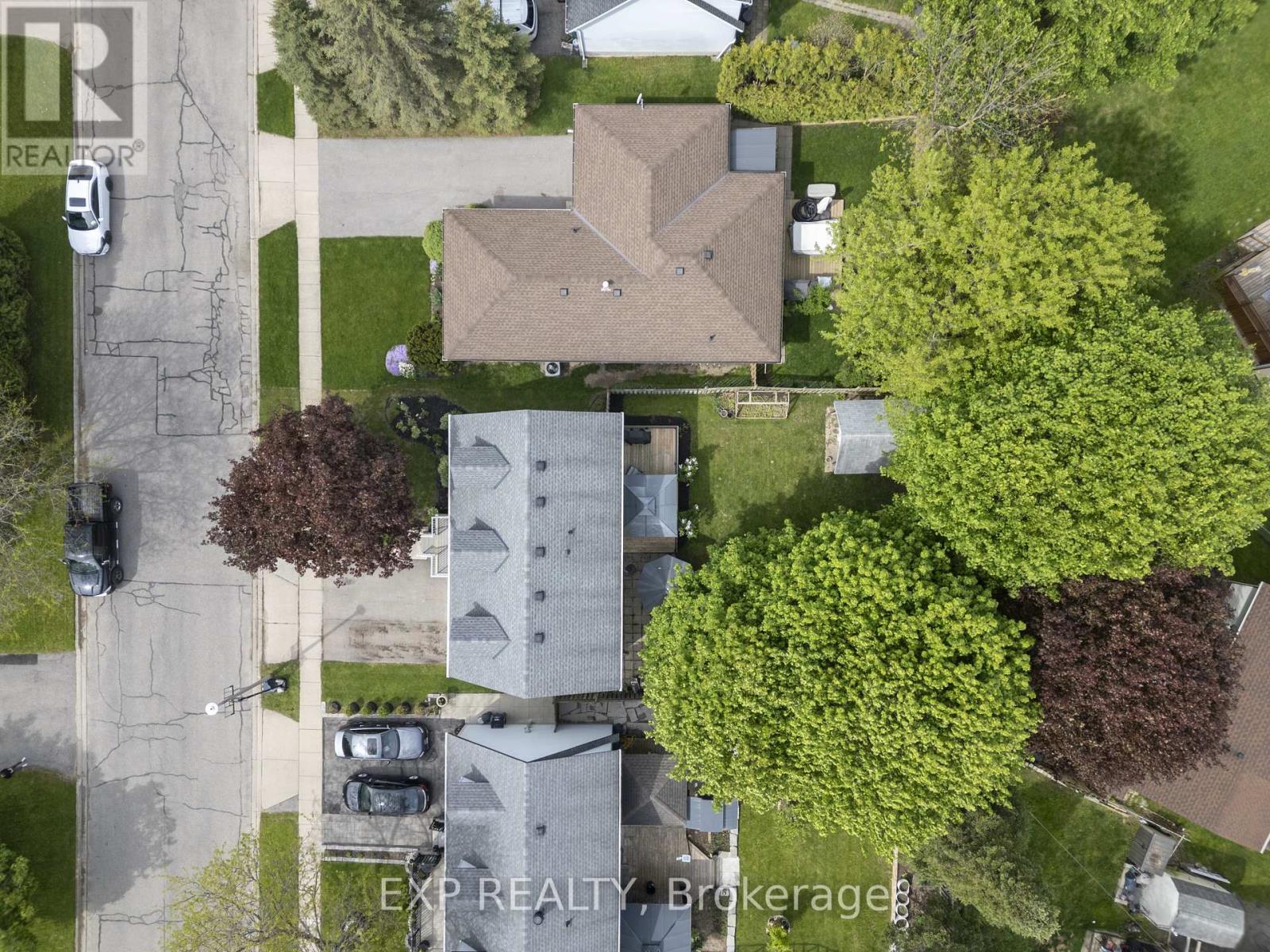 26 PEACHTREE CRESCENT - 47