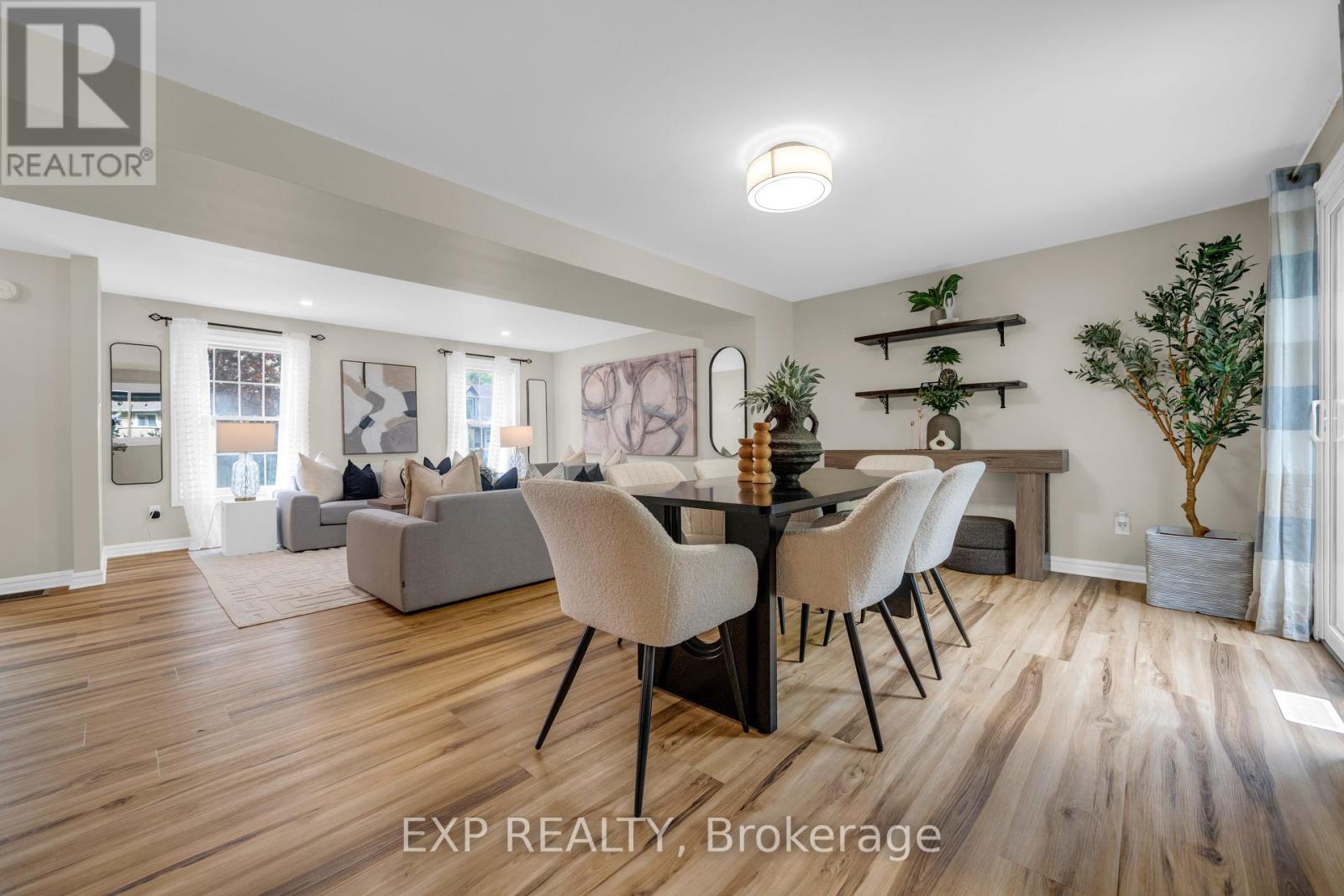 26 PEACHTREE CRESCENT - 7