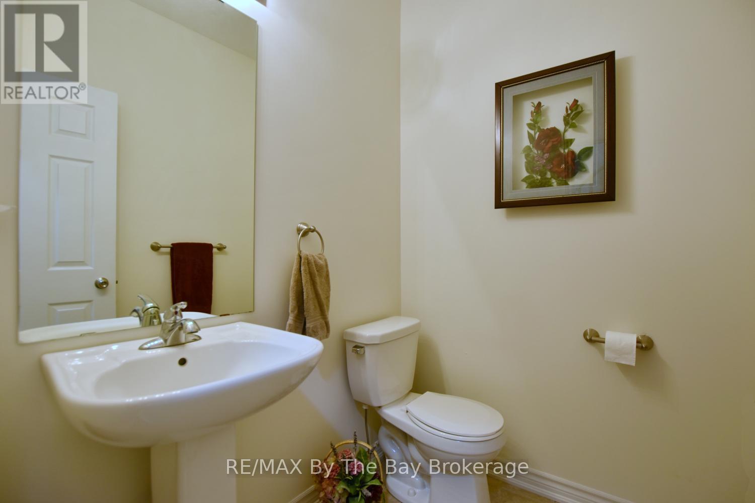 58 PROVIDENCE WAY - 18