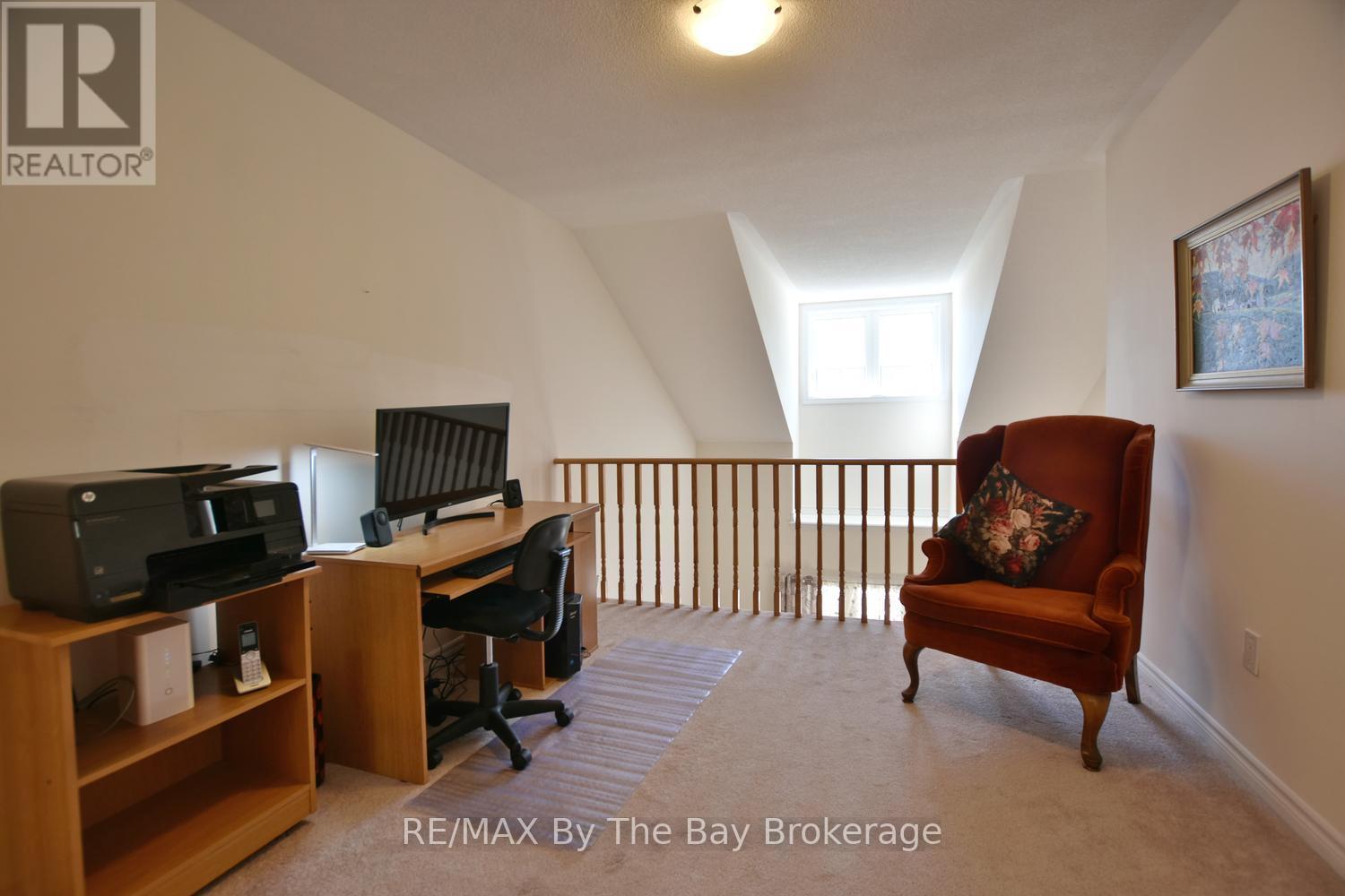 58 PROVIDENCE WAY - 25
