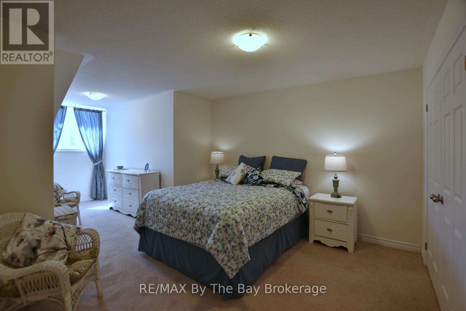 58 PROVIDENCE WAY - 26