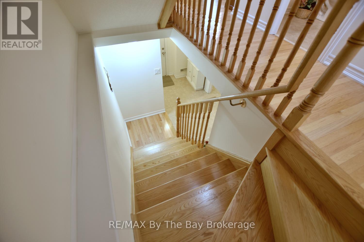 58 PROVIDENCE WAY - 32