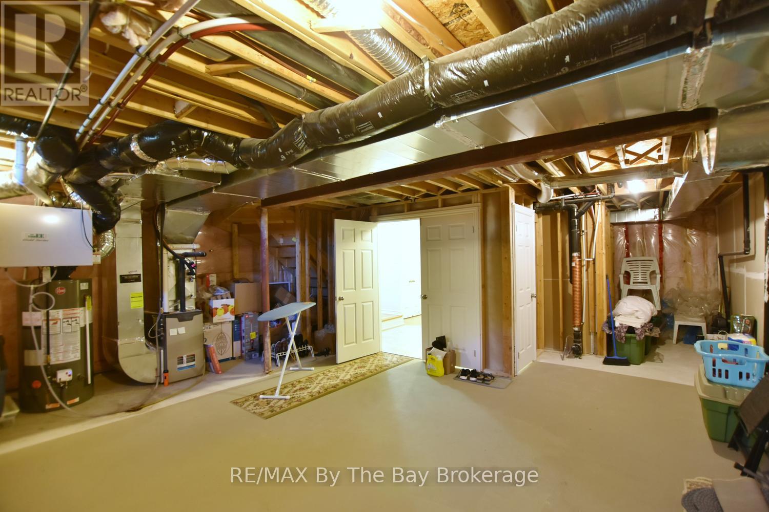 58 PROVIDENCE WAY - 35