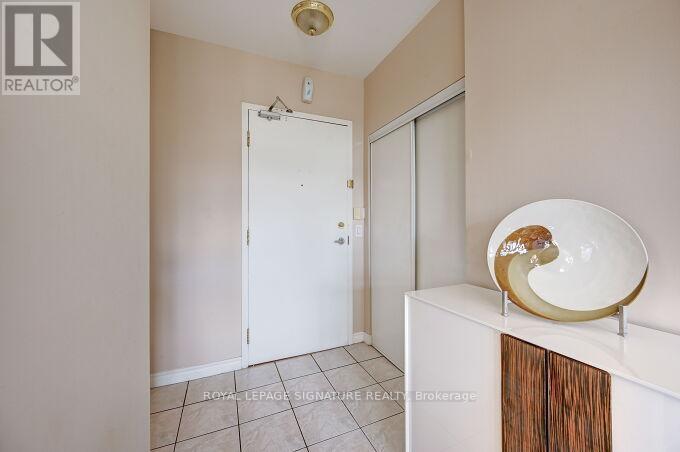 #403 200 BURNHAMTHORPE ROAD - 6