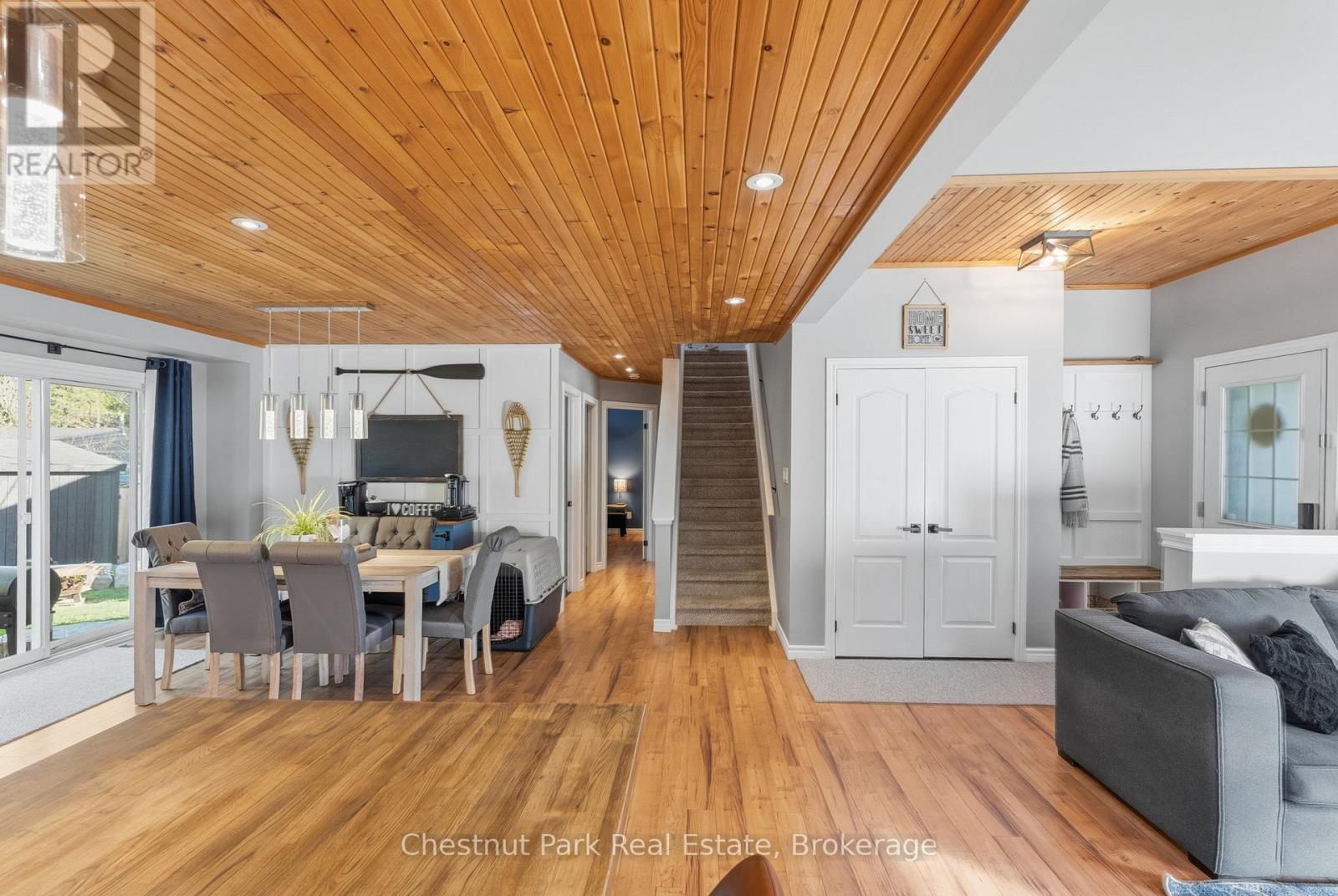6 JOHNSTON STREET - 22