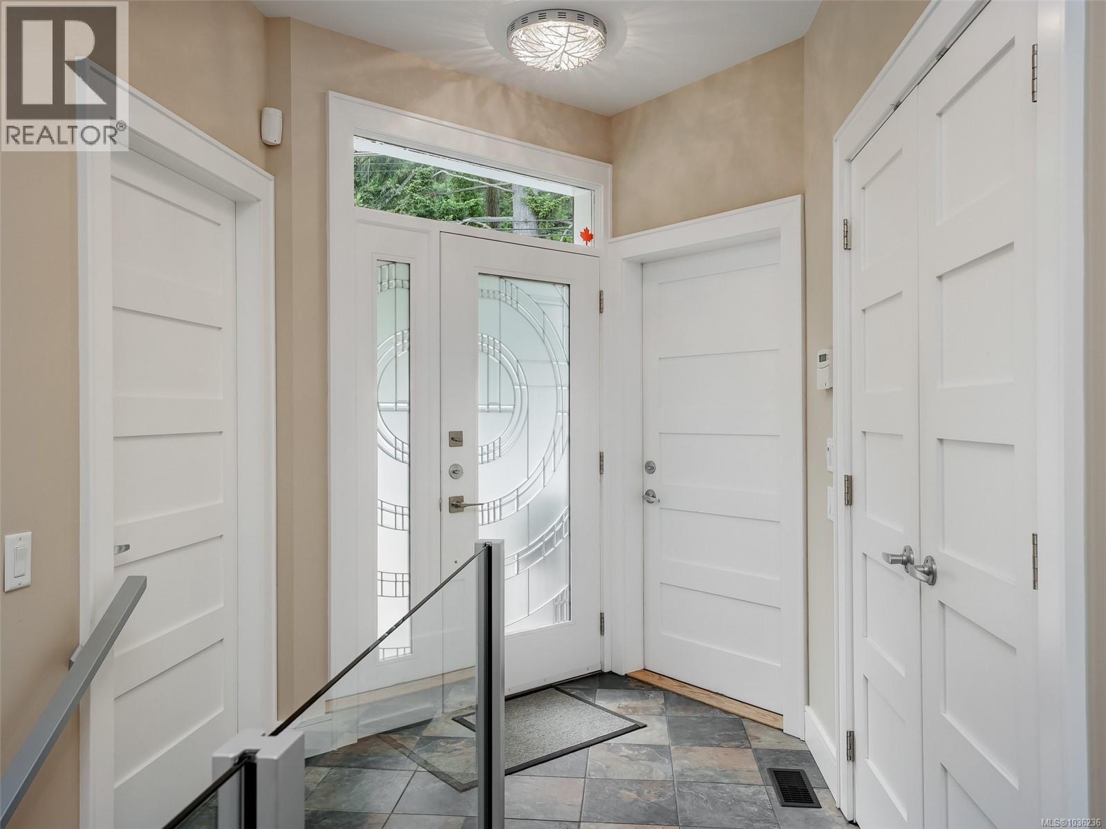 5155 Lochside Dr - 21