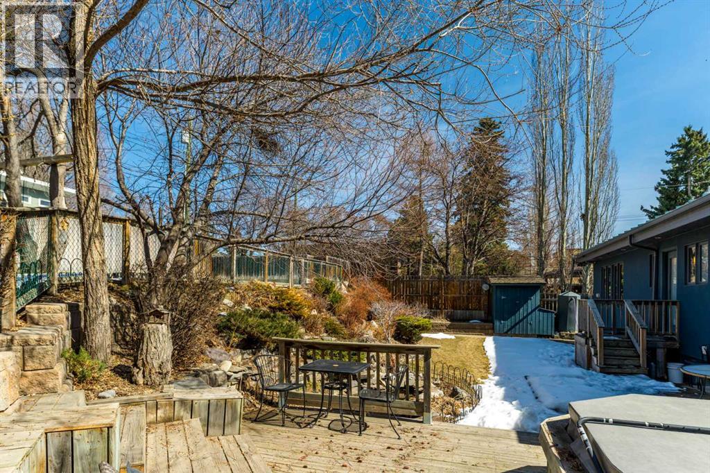 1720 12 Avenue NW - 46