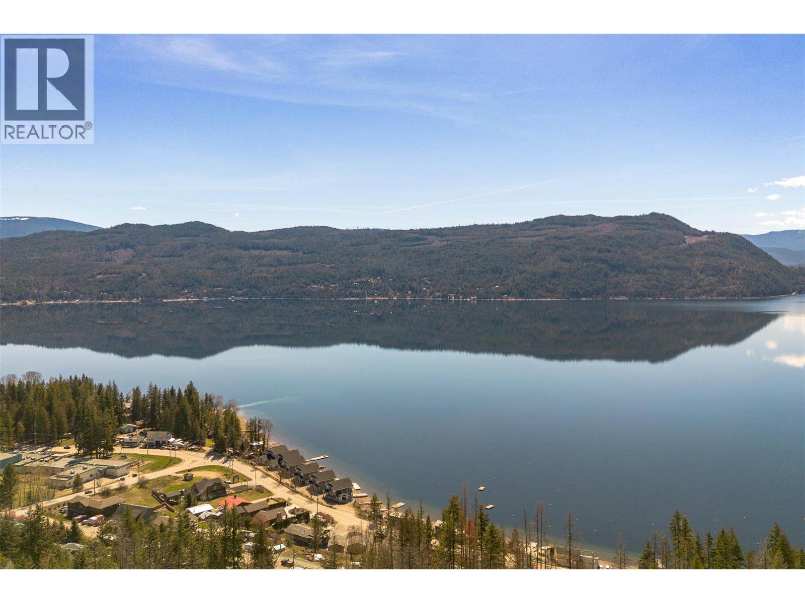  5230 Tallington Drive, Celista