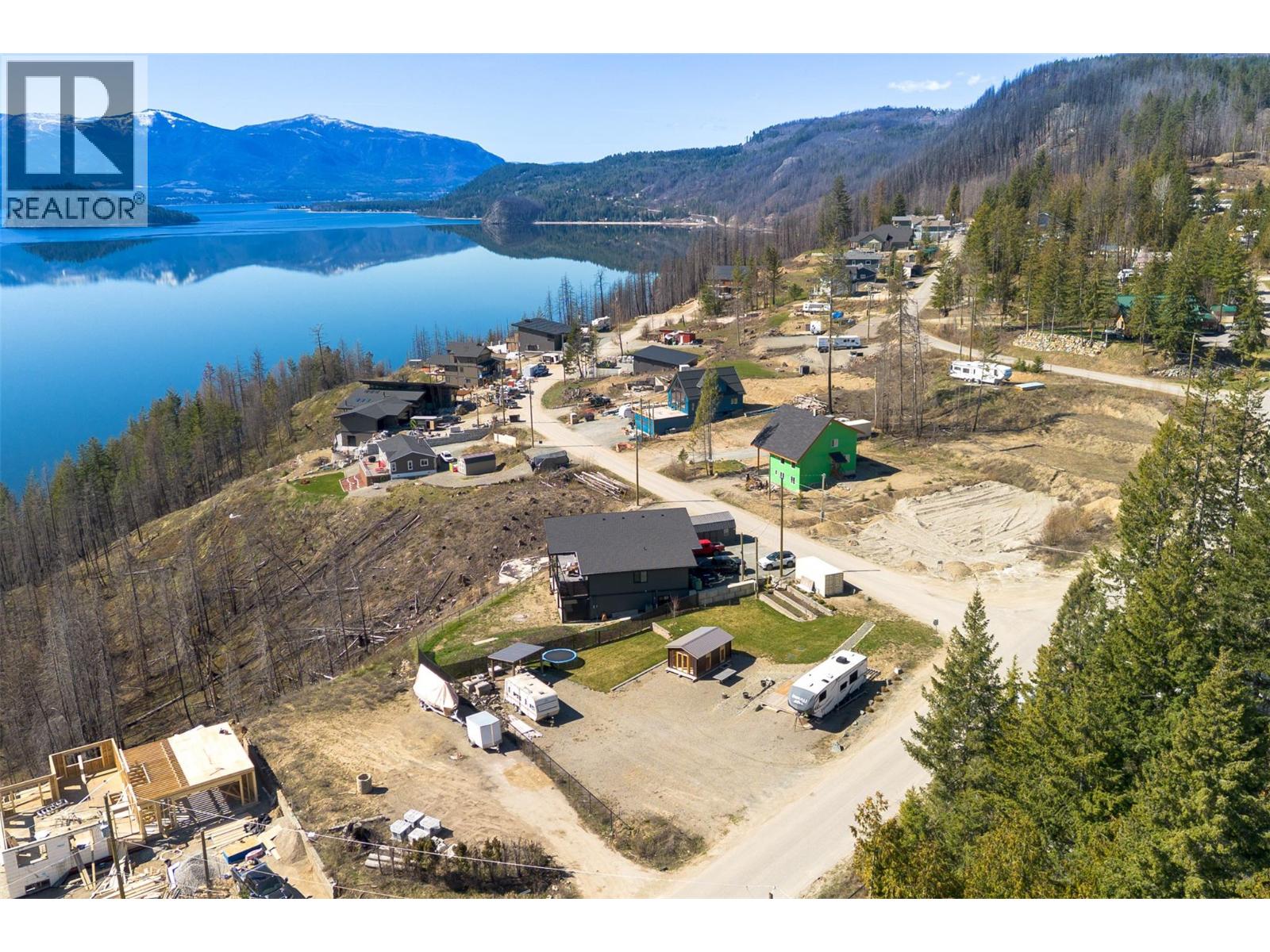  5230 Tallington Drive, Celista