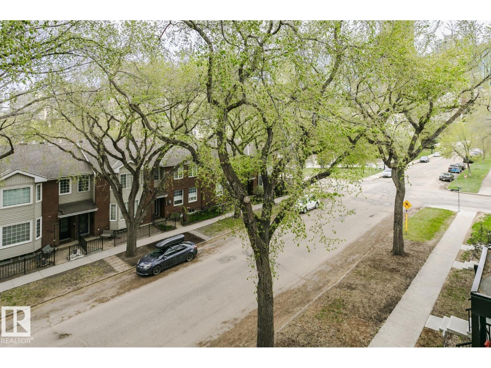 9737 101 ST NW - 50