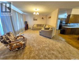 Laundry room - 10 Yandeau Crescent, Radville, SK S0C2G0 Photo 8