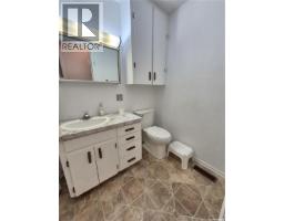 3pc Bathroom - 10 Yandeau Crescent, Radville, SK S0C2G0 Photo 14