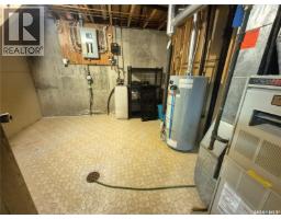 10 Yandeau Crescent, Radville, SK S0C2G0 Photo 34