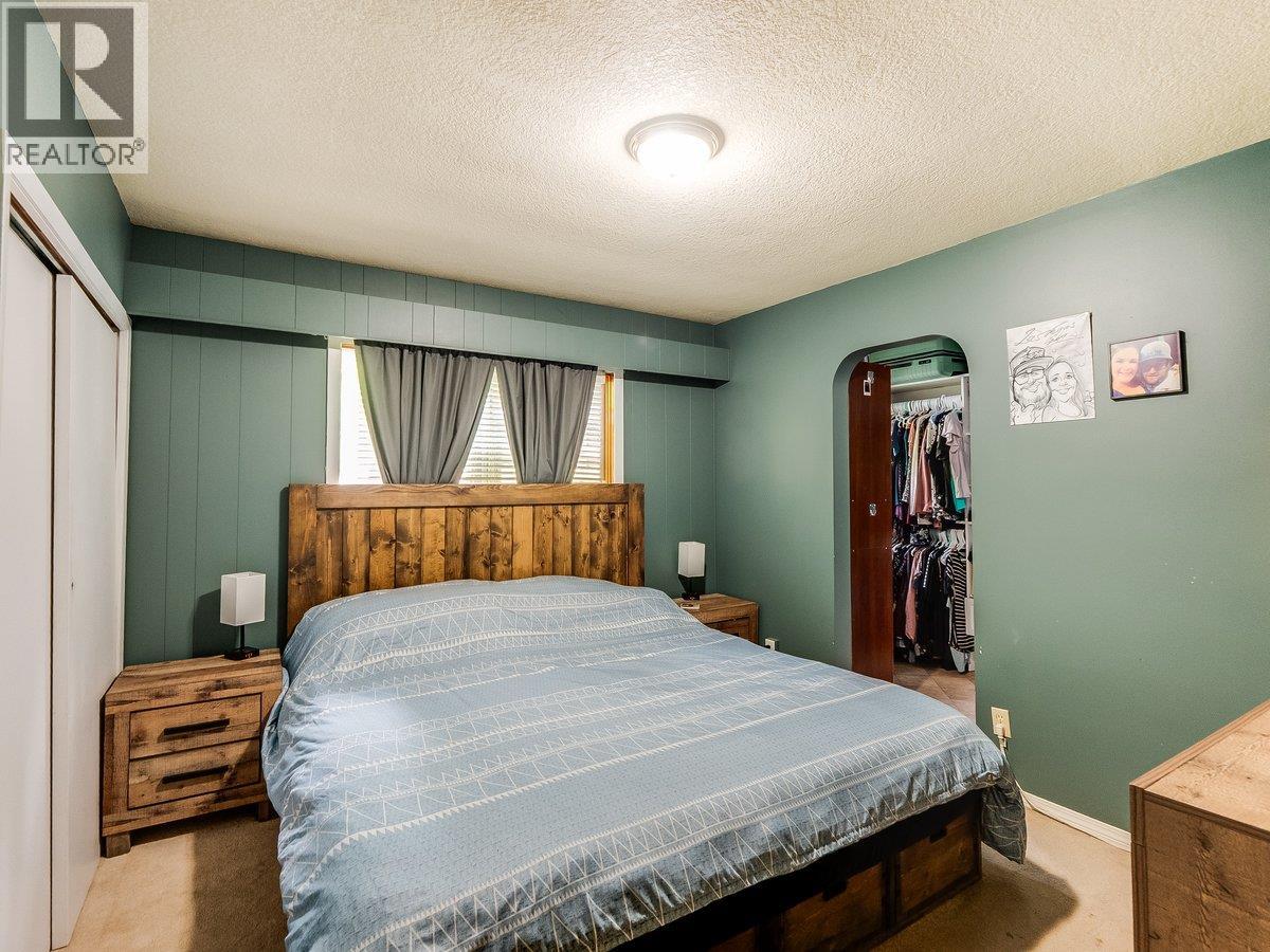2927 UPPER LEVELS Road, Robson