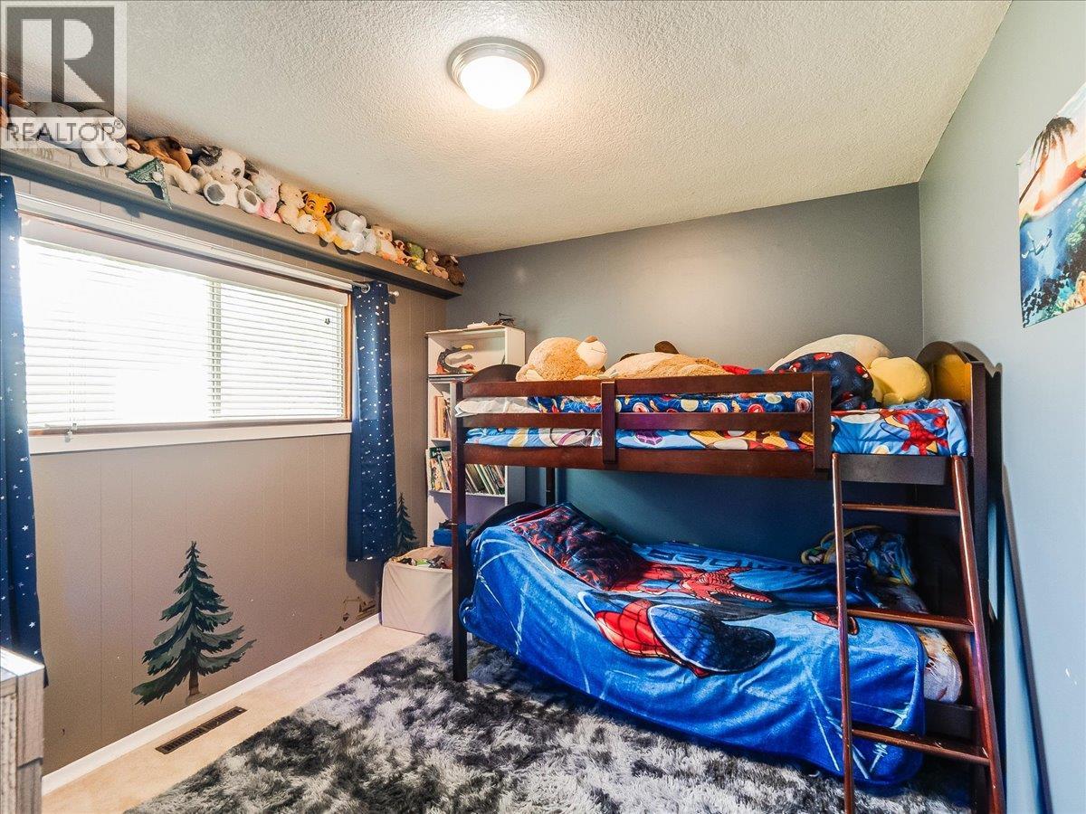 2927 UPPER LEVELS Road, Robson