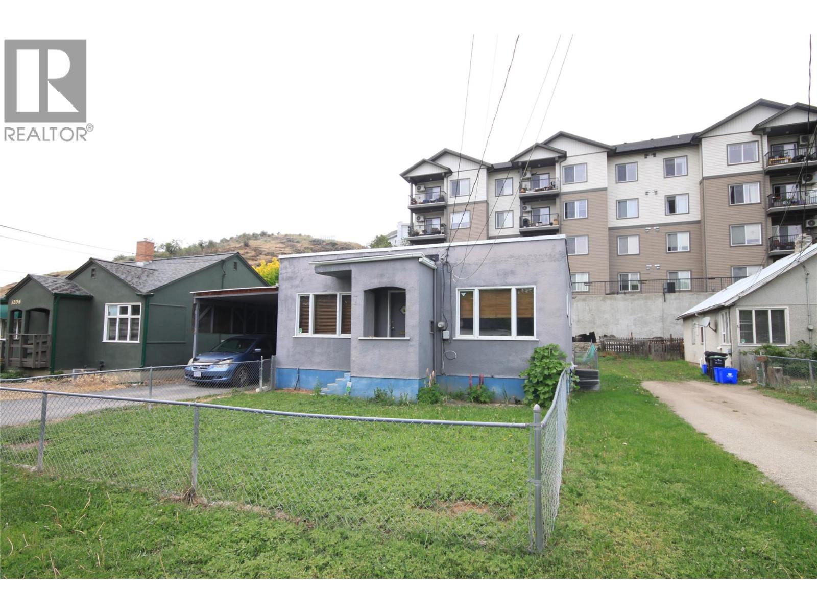  3208 35 Street, Vernon