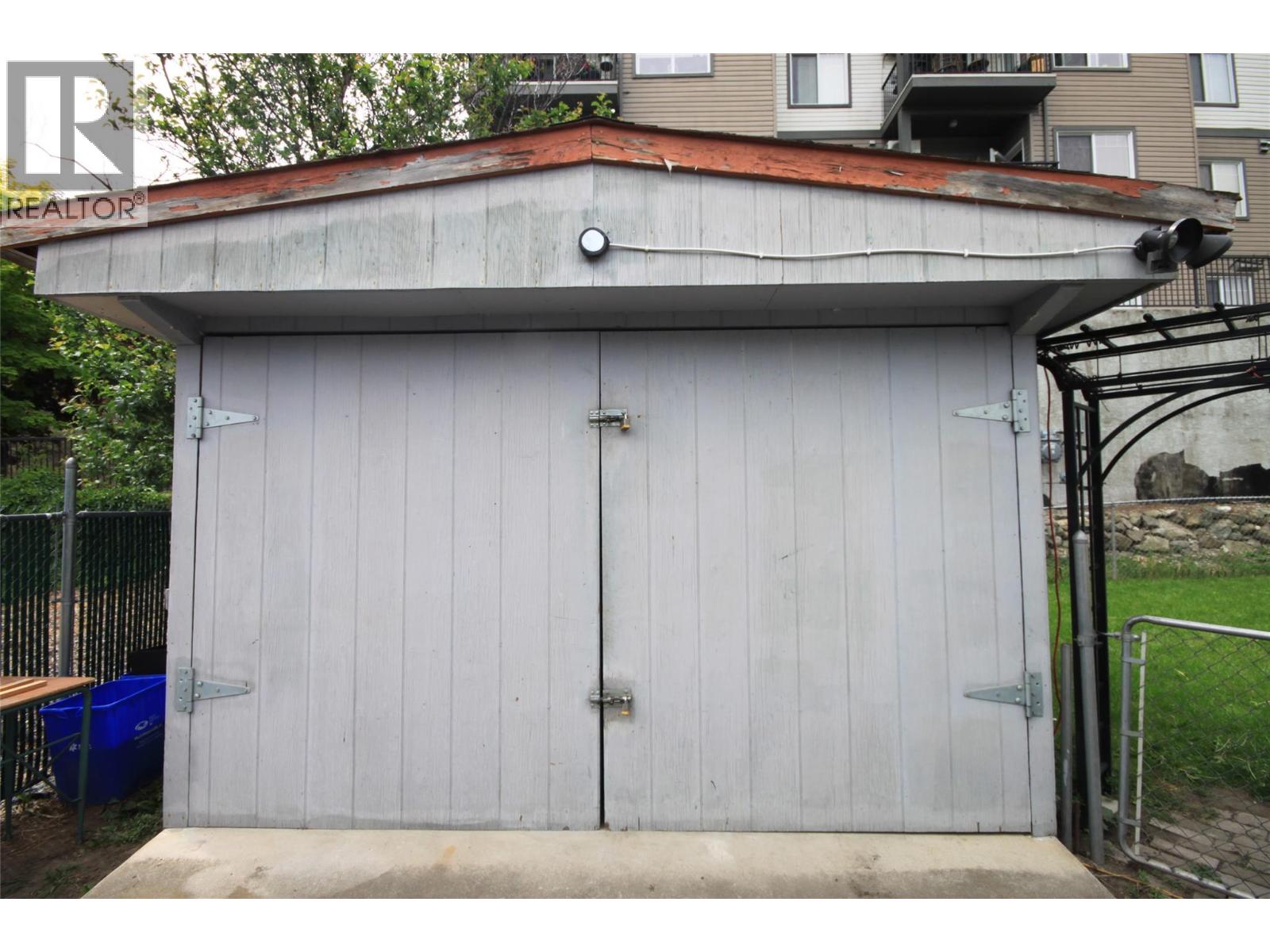  3208 35 Street, Vernon