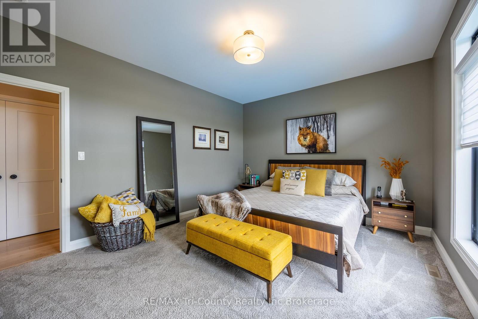 18 BELMONT AVENUE - 12