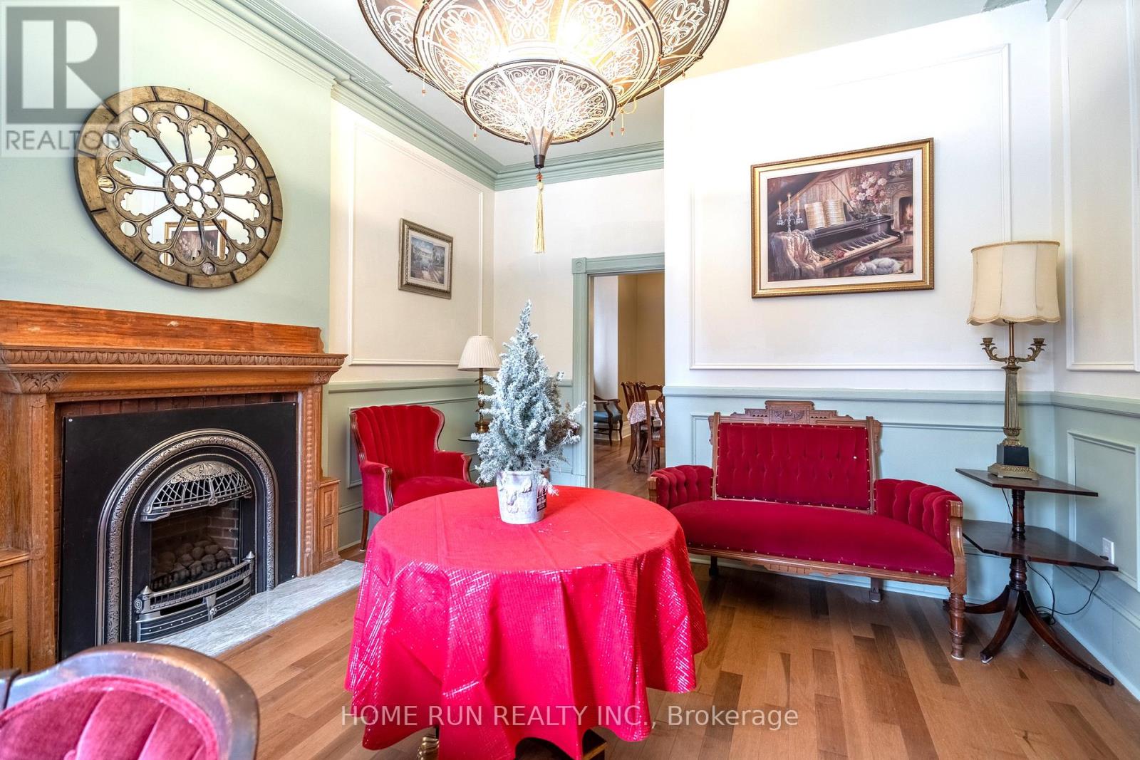 431 GILMOUR STREET - 7