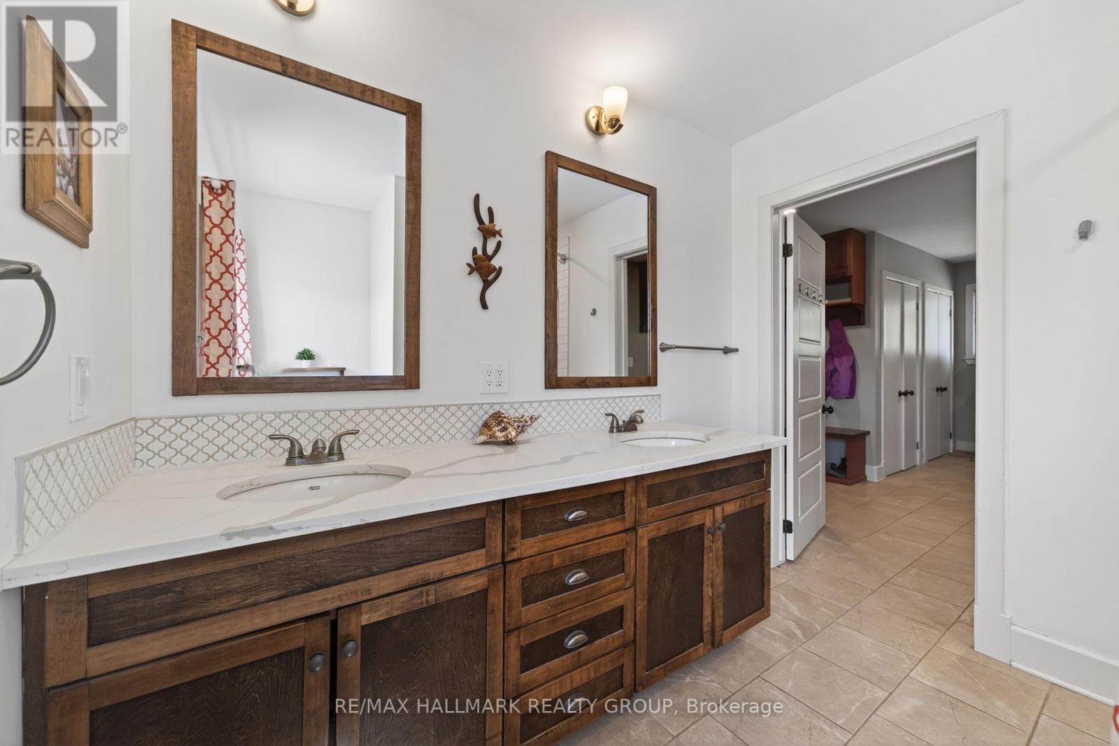 6548 CARP ROAD - 18
