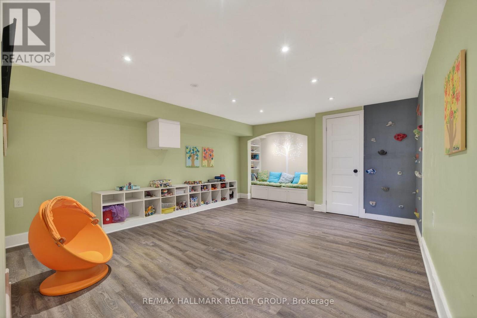 6548 CARP ROAD - 41