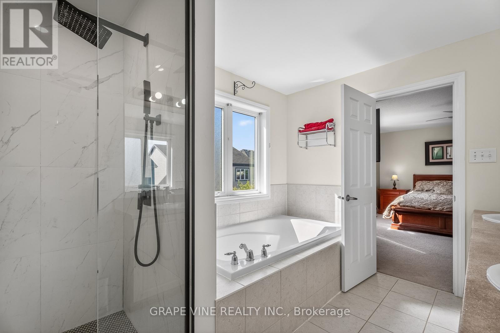 207 MISTRAL WAY - 22