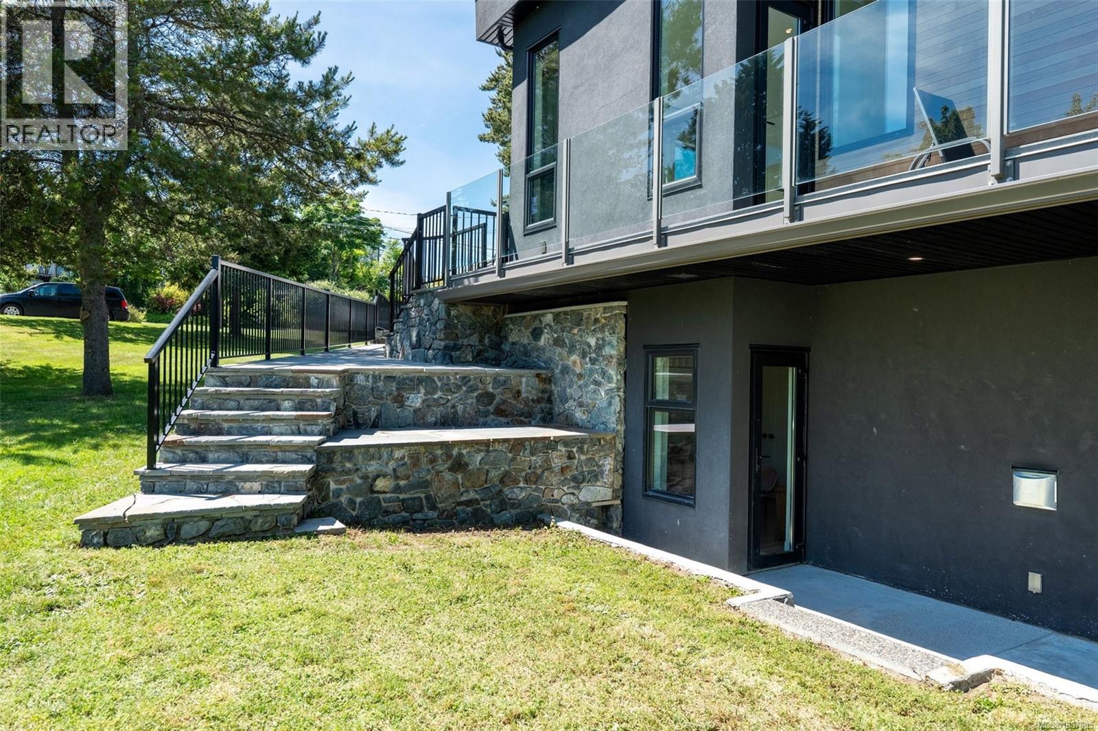 29 Brigadoon Pl, View Royal