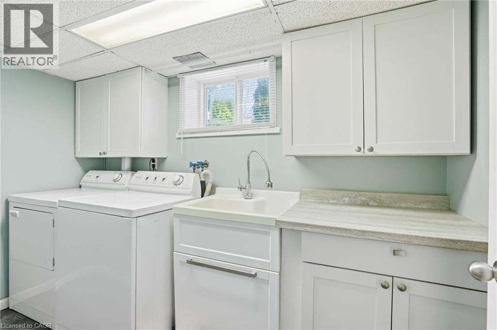 848 UPPER WELLINGTON Street - 30
