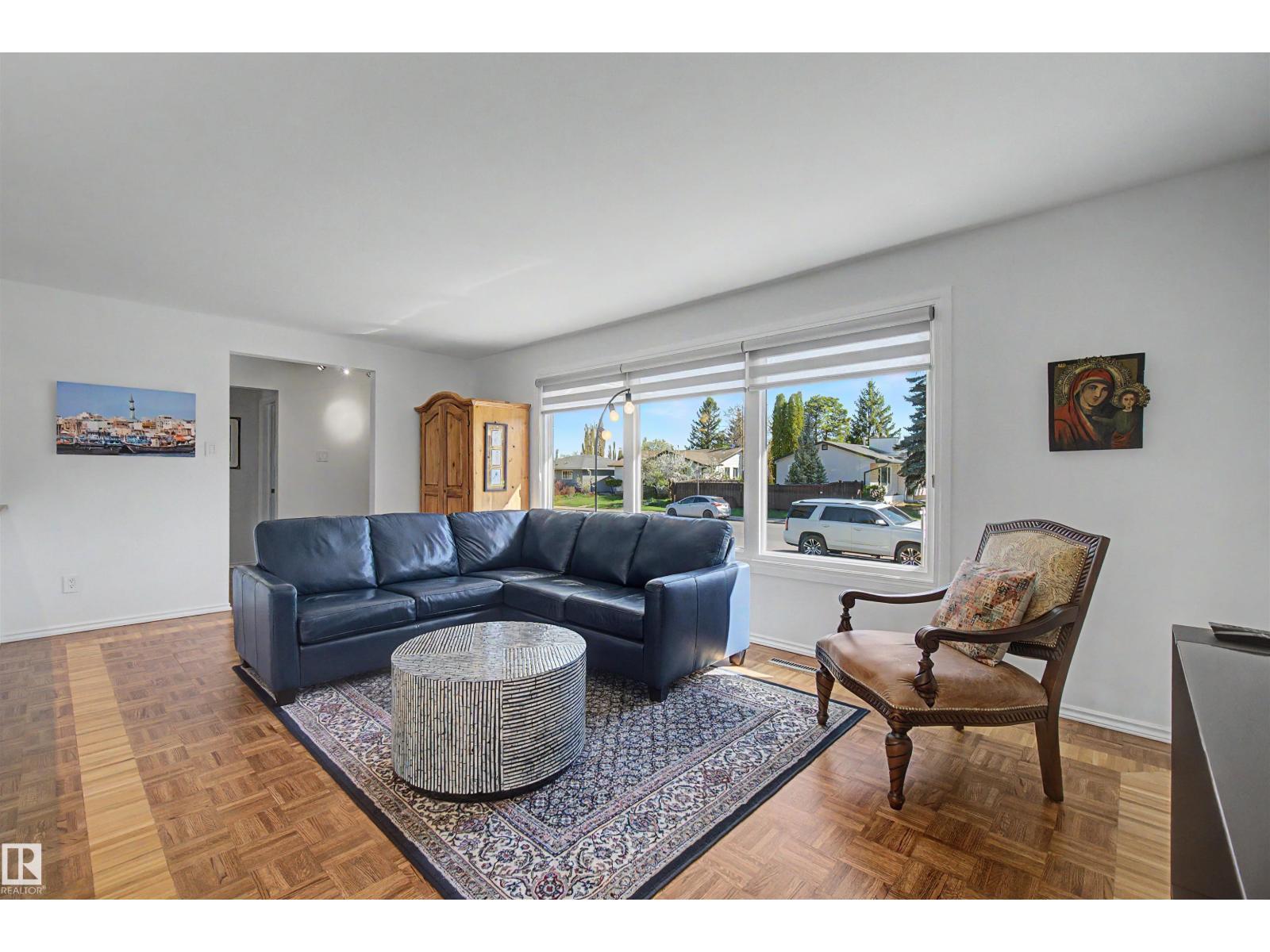 3748 117 ST NW - 9