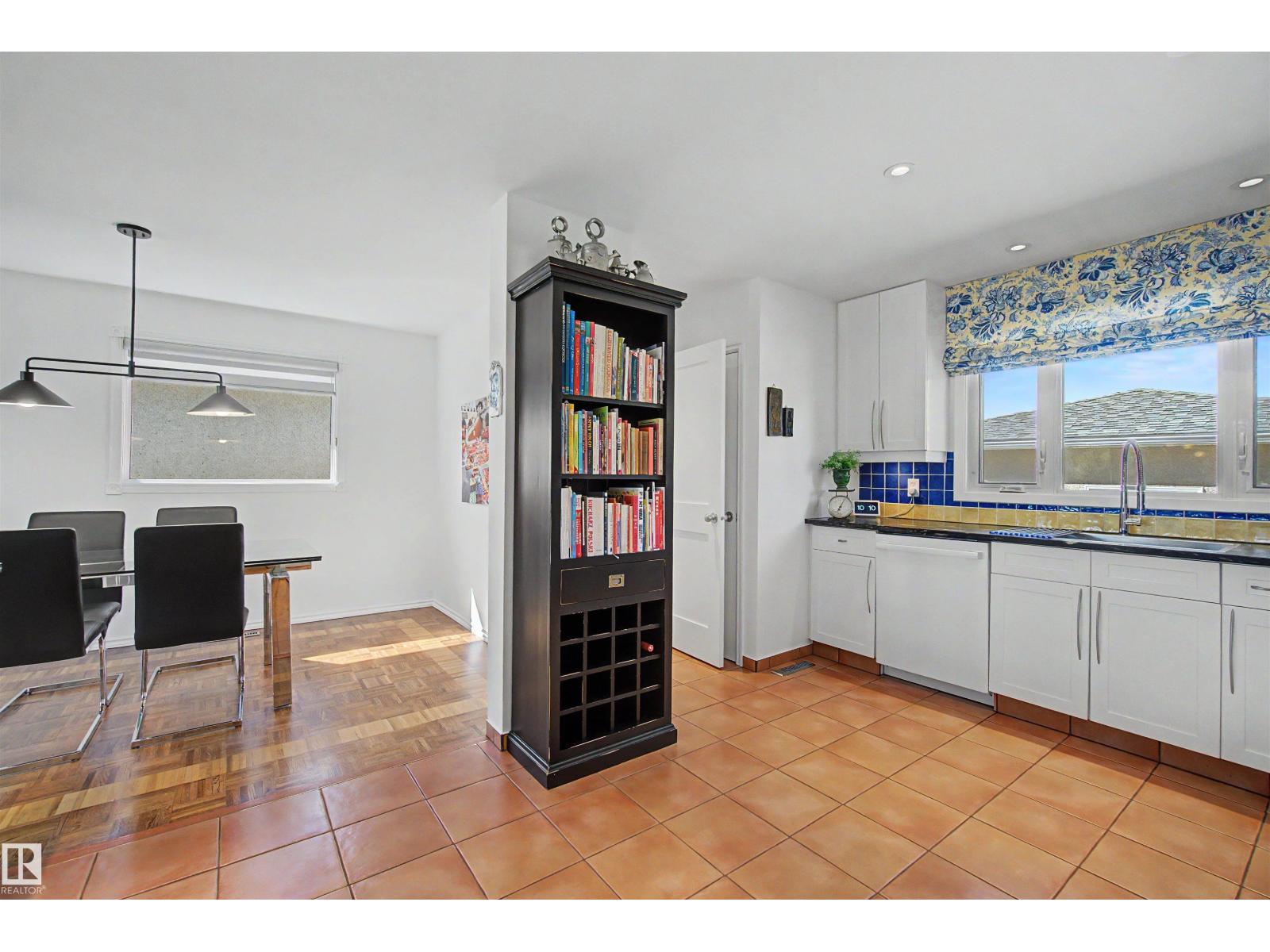 3748 117 ST NW - 14