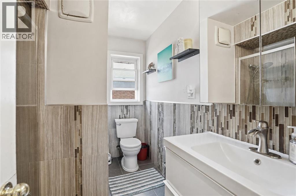 42 SUNNYLEA Drive - 10