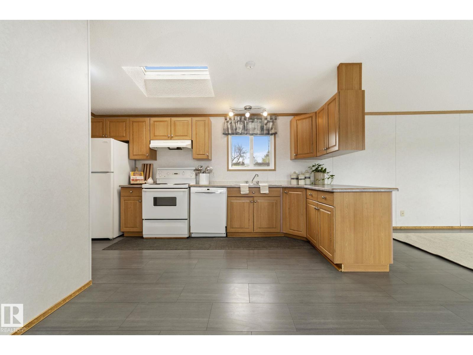 49 Rim RD NW NW - 16