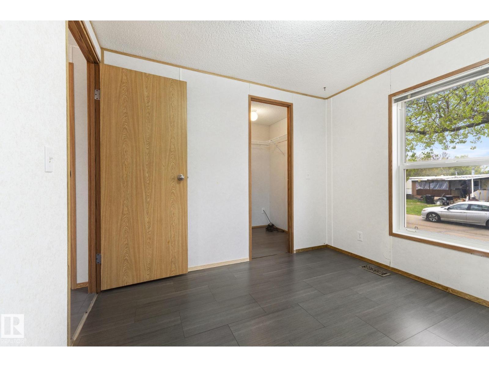 49 Rim RD NW NW - 37
