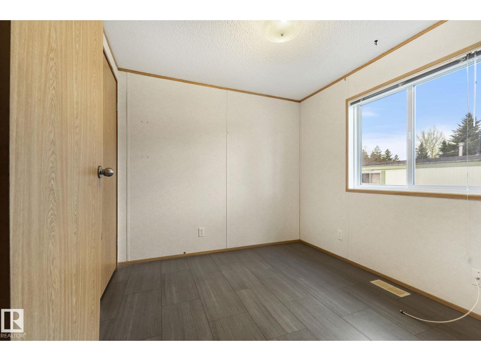 49 Rim RD NW NW - 38